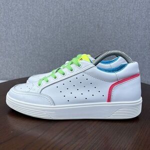 Steve Madden Piper Shoes Women's Size 8M White Lace Up Low Top Sneakers Pipe03S1